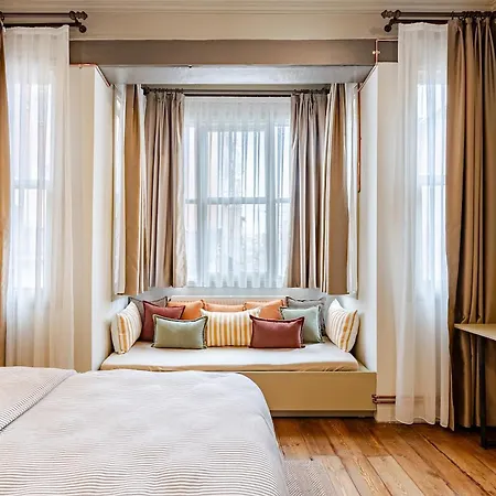 Apartment Elsol Mansion - Three Bedroom Flat Istanbul