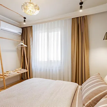 Apartment Elsol Mansion - Three Bedroom Flat Istanbul